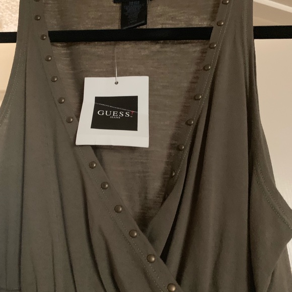 Short sleeve wrap Guess tunic - Picture 2 of 3